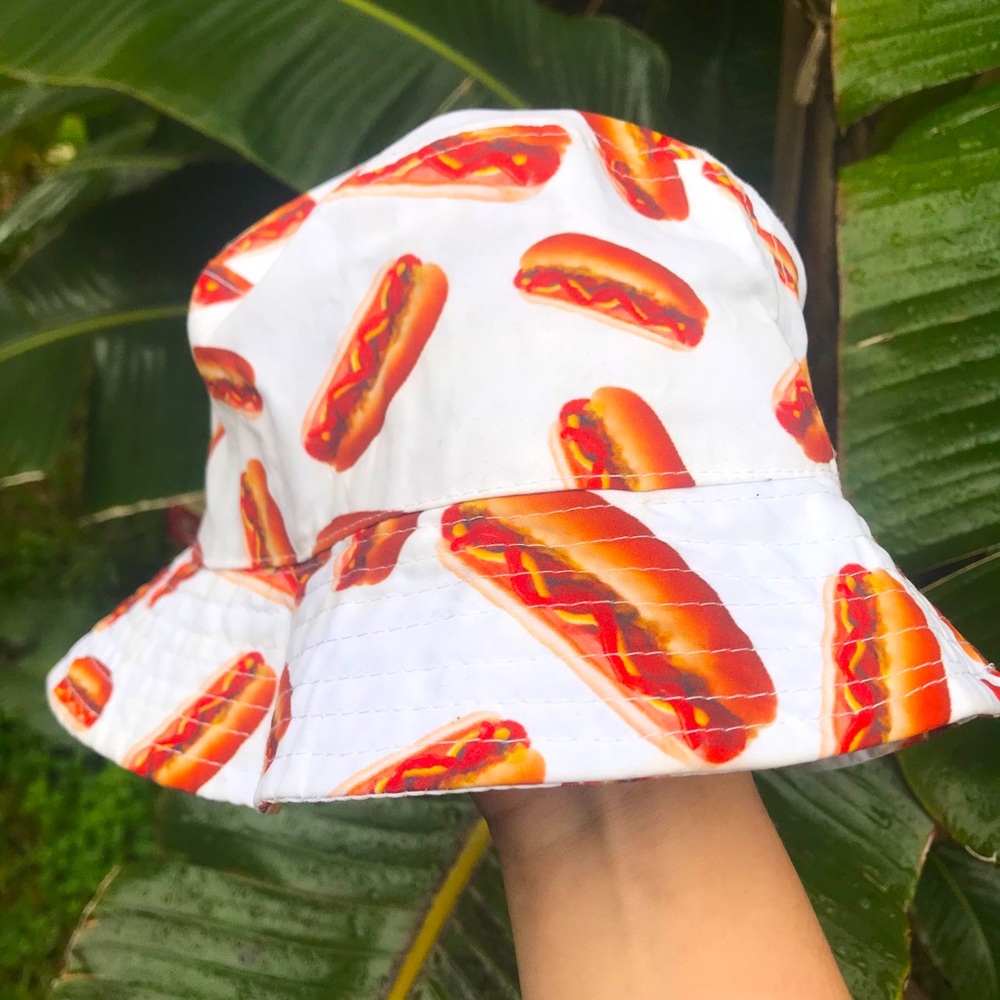 Hot dog bucket hat